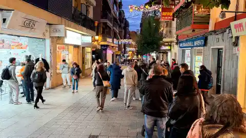 Benidorm roza los 3,6 millones de euros en la venta de bonos consumo de la campaña #BenidormTeDaMás Benidorm roza los 3,6 millones de euros en la venta de bonos consumo de la campaña #BenidormTeDaMás