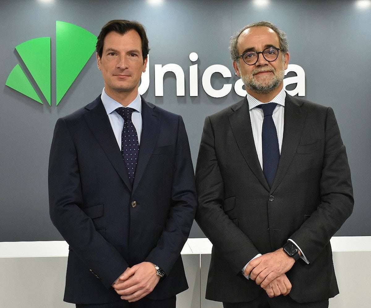 Unicaja reorganiza su negocio retail para acelerar la especialización y reforzar su posicionamiento en segmentos estratégicos Unicaja reorganiza su negocio retail para acelerar la especialización y reforzar su posicionamiento en segmentos estratégicos