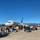 El aeropuerto de Castellón logra superar los 318.000 pasajeros y el récord de operaciones en 2025 El aeropuerto de Castellón logra superar los 318.000 pasajeros y el récord de operaciones en 2025