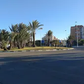 Rotonda de circulación en Elche. Rotonda de circulación en Elche.