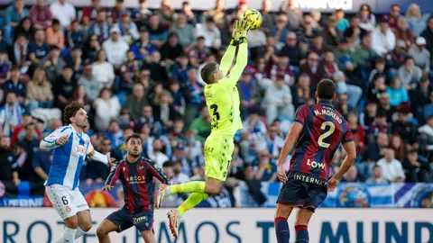 El Levante y el Espanyol no pasan del empate El Levante y el Espanyol no pasan del empate