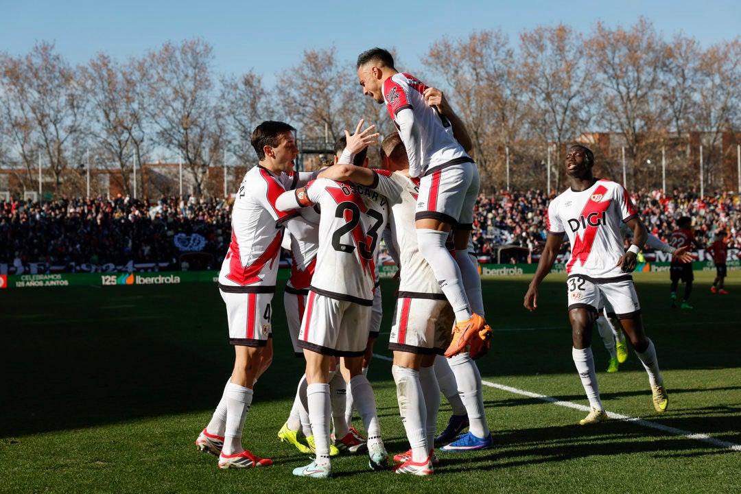 El Rayo Vallecano recupera la sonrisa contra el Mallorca El Rayo Vallecano recupera la sonrisa contra el Mallorca