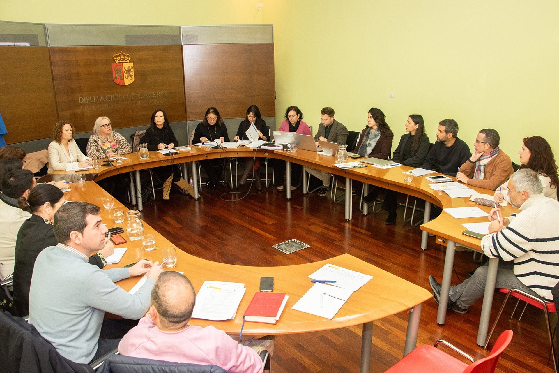 La Diputación de Cáceres trabaja en el desarrollo de los Conjuntos Históricos en doce municipios La Diputación de Cáceres trabaja en el desarrollo de los Conjuntos Históricos en doce municipios