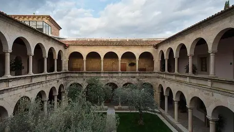 La Junta pide "responsabilidad" a Vox y defiende la "negociación en bloque" para dar "estabilidad" a Extremadura La Junta pide "responsabilidad" a Vox y defiende la "negociación en bloque" para dar "estabilidad" a Extremadura