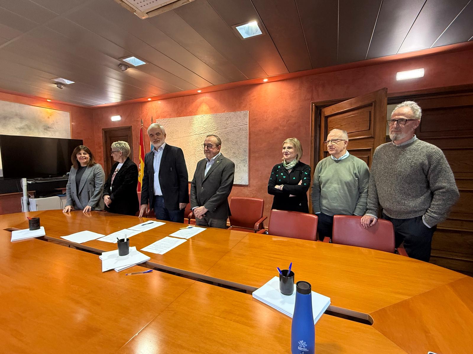 Un acuerdo de más flexibilidad en las guardias y menos exclusividad zanja la huelga de médicos de Asturias Un acuerdo de más flexibilidad en las guardias y menos exclusividad zanja la huelga de médicos de Asturias