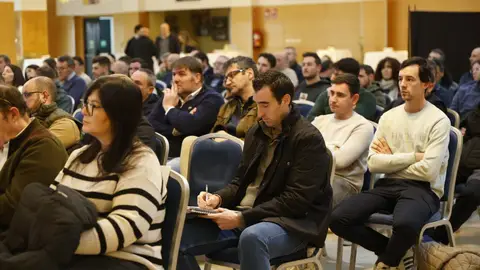 Philip Morris Spain impulsa el futuro del tabaco con un programa de alta capacitación tecnológica para cultivadores extremeños Philip Morris Spain impulsa el futuro del tabaco con un programa de alta capacitación tecnológica para cultivadores extremeños
