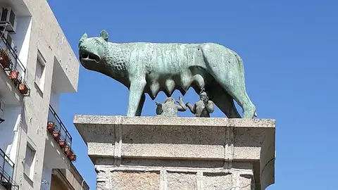 Herido grave un hombre de 31 años tras caer de un monopatín eléctrico en Mérida Herido grave un hombre de 31 años tras caer de un monopatín eléctrico en Mérida