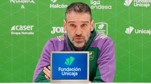 Ibon Navarro, entrenador de Unicaja Ibon Navarro, entrenador de Unicaja