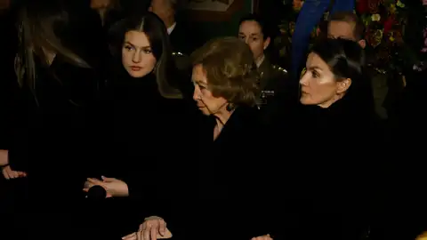 Despedida de la Familia Real a Irene de Grecia en Madrid Despedida de la Familia Real a Irene de Grecia en Madrid