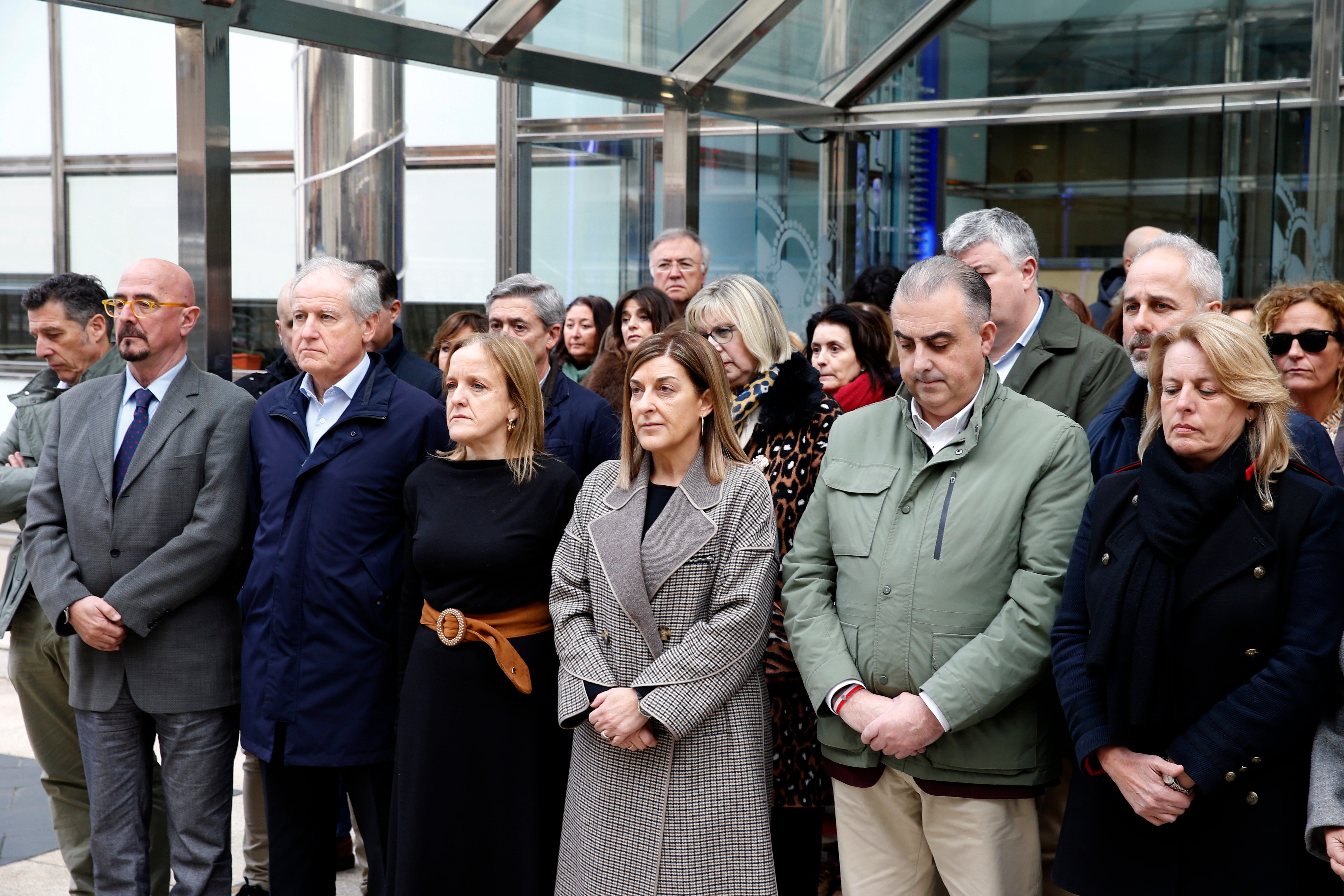 El Gobierno de Cantabria traslada su pesar y solidaridad a las víctimas del accidente ferroviario y al pueblo andaluz El Gobierno de Cantabria traslada su pesar y solidaridad a las víctimas del accidente ferroviario y al pueblo andaluz