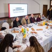 Rodríguez Osuna con los Medios
