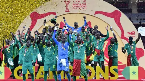 Senegal conquista la Copa África tras una polémica final Senegal conquista la Copa África tras una polémica final