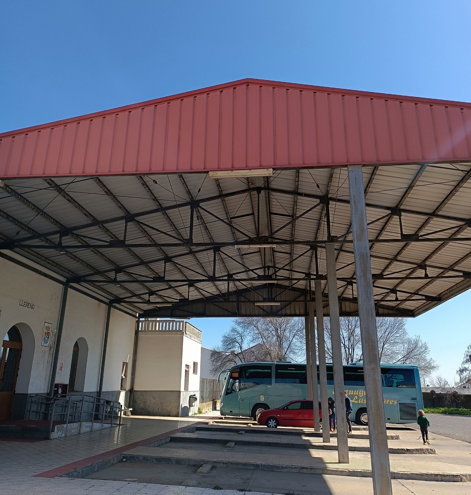 Licitadas las mejoras de la estación de autobuses de Llerena por casi 107.000 euros y cuatro meses de ejecución Licitadas las mejoras de la estación de autobuses de Llerena por casi 107.000 euros y cuatro meses de ejecución