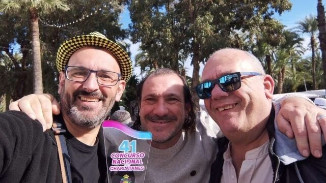 'El Pajiso' revalida como campeón del Concurso de Charlatanes en las populares fiestas del barrio oriolano de San Antón 'El Pajiso' revalida como campeón del Concurso de Charlatanes en las populares fiestas del barrio oriolano de San Antón