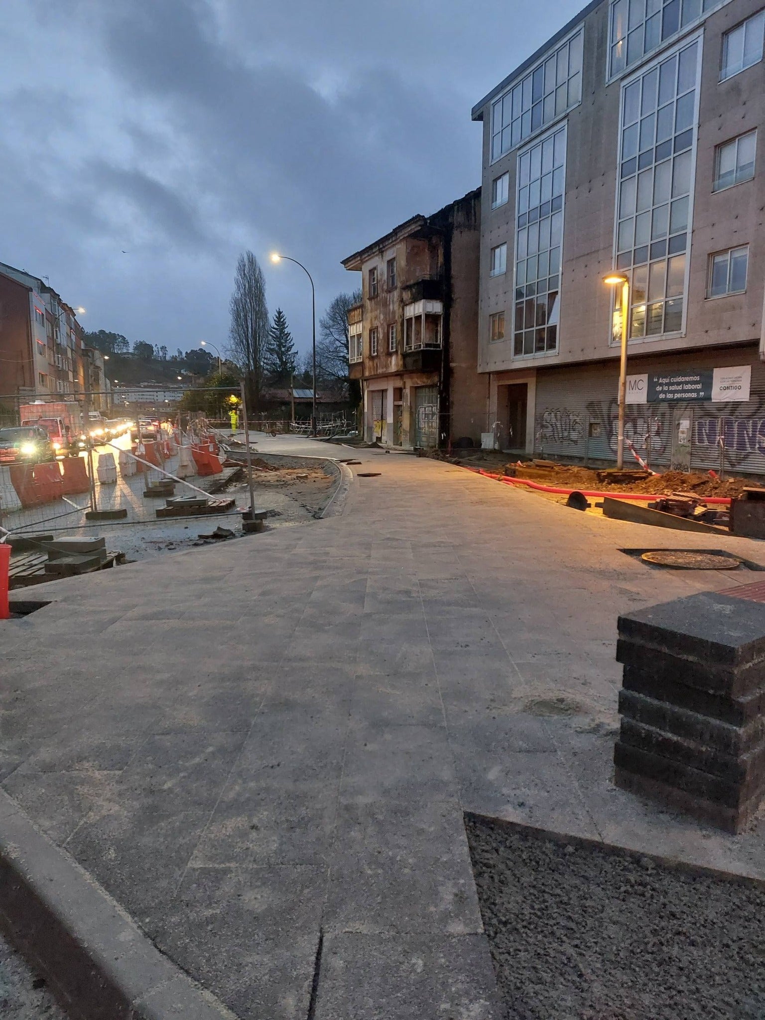 Raxoi alega que los servicios técnicos preparan la documentación para justificar la ayuda al proyecto Entre Sar e Sarela Raxoi alega que los servicios técnicos preparan la documentación para justificar la ayuda al proyecto Entre Sar e Sarela