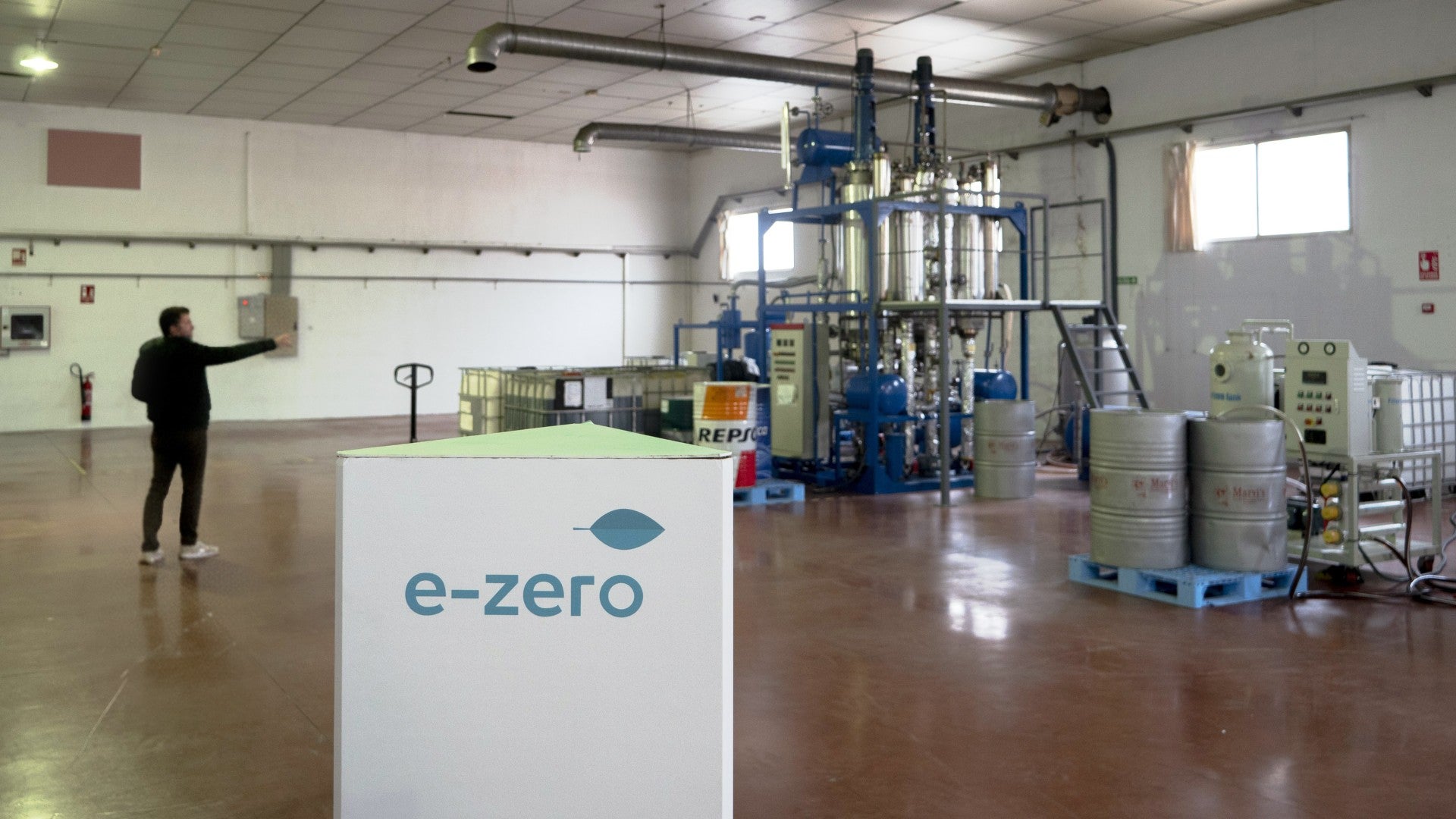 Nace en Elche la primera refinería circular de la Comunitat Valenciana Nace en Elche la primera refinería circular de la Comunitat Valenciana