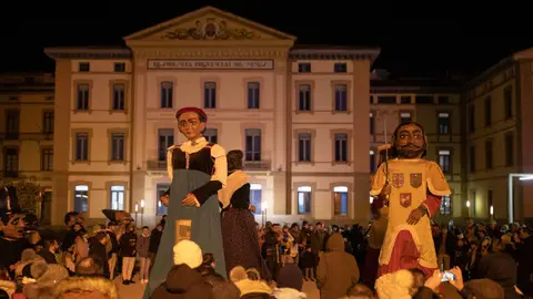 Aplazada la hoguera de San Vicente para respetar el luto oficial Aplazada la hoguera de San Vicente para respetar el luto oficial