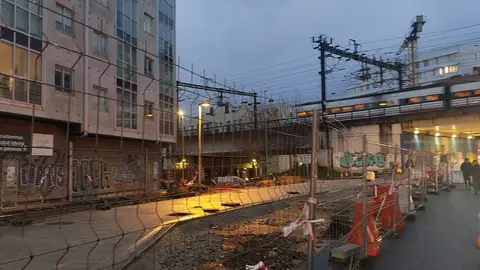 El gobierno local de Santiago valora los más de 8 millones de euros que se invertirán en la zona norte mientras la oposición le acusa de la pérdida de fondos europeos para Pontepedriña y la laguna del Auditorio El gobierno local de Santiago valora los más de 8 millones de euros que se invertirán en la zona norte mientras la oposición le acusa de la pérdida de fondos europeos para Pontepedriña y la laguna del Auditorio