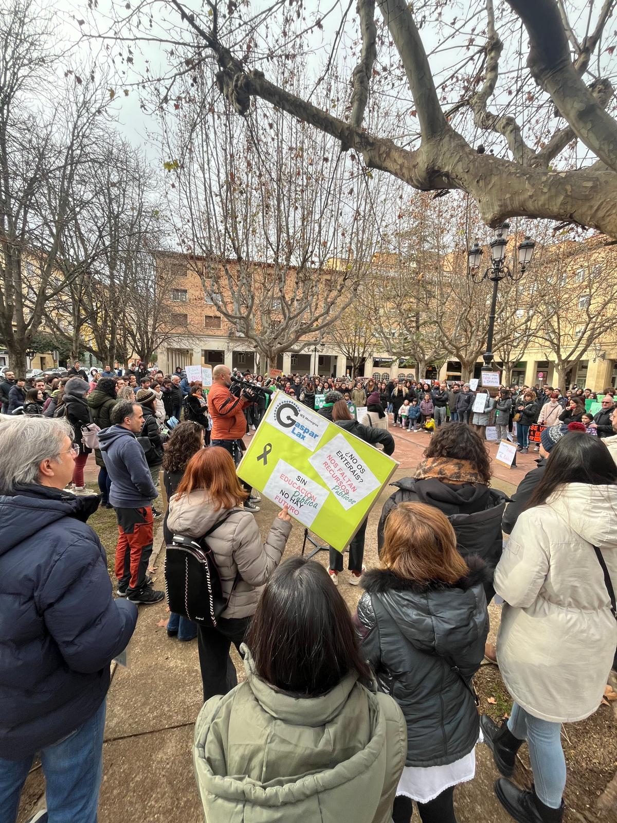 CGT se moviliza en Huesca contra los conciertos del Bachillerato y de 0-3 años CGT se moviliza en Huesca contra los conciertos del Bachillerato y de 0-3 años