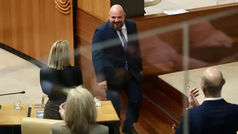Manuel Naharro, del PP, elegido nuevo presidente de la Asamblea de Extremadura en segunda votación Manuel Naharro, del PP, elegido nuevo presidente de la Asamblea de Extremadura en segunda votación