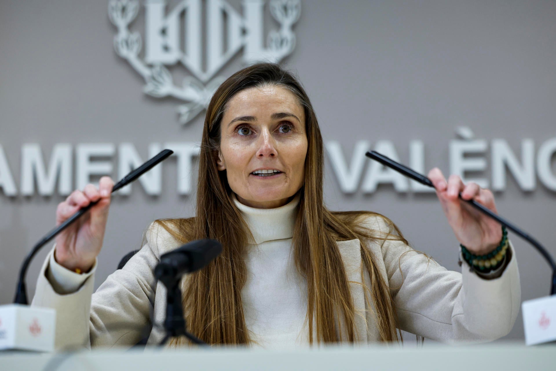 Fiscalía pide 3 años de prisión para una concejala de Vox de València Fiscalía pide 3 años de prisión para una concejala de Vox de València