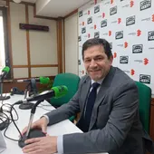Miguel Ángel Valverde en los estudios de Onda Cero Ciudad Real Miguel Ángel Valverde en los estudios de Onda Cero Ciudad Real