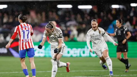 El Real Madrid fulmina al Atlético y pasa a la final de la Supercopa El Real Madrid fulmina al Atlético y pasa a la final de la Supercopa