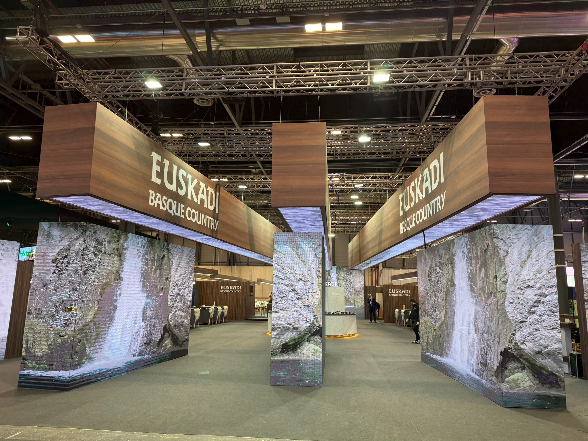 Más de Uno Euskadi emite un programa especial este jueves desde Fitur Más de Uno Euskadi emite un programa especial este jueves desde Fitur