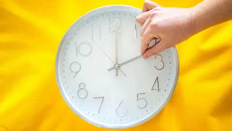 Cuándo se cambia la hora en España: el nuevo horario de verano ya tiene fecha Cuándo se cambia la hora en España: el nuevo horario de verano ya tiene fecha