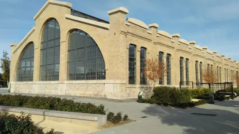 Nave 4 del Parque Central polideportivo