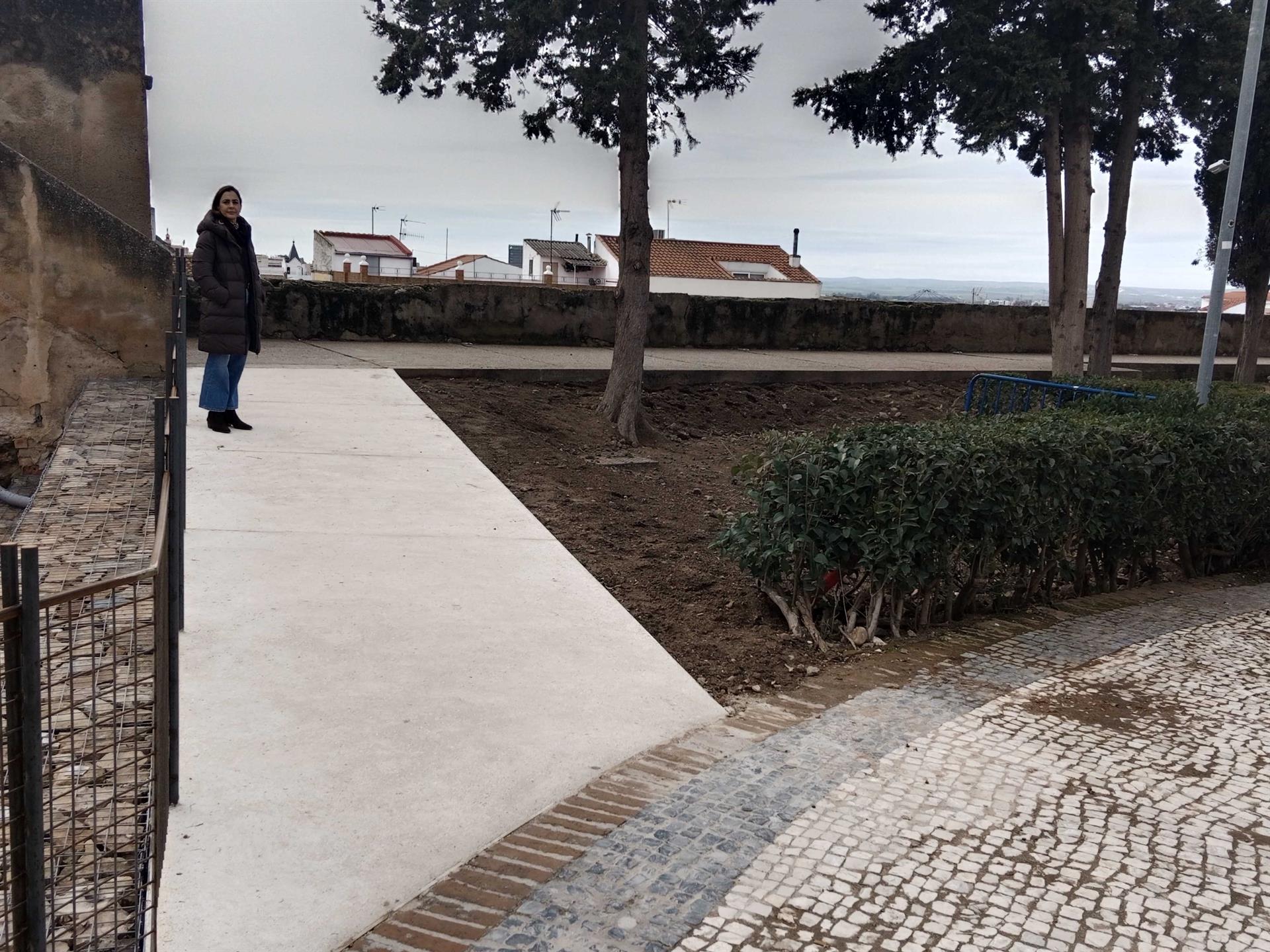 Una actuación en la Alcazaba de Badajoz mejora la accesibilidad de esta fortificación Una actuación en la Alcazaba de Badajoz mejora la accesibilidad de esta fortificación
