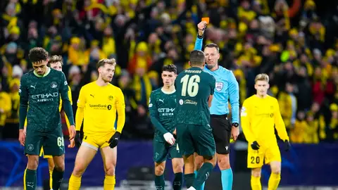 Manchester City y PSG pinchan a domicilio y el Arsenal sigue invicto Manchester City y PSG pinchan a domicilio y el Arsenal sigue invicto