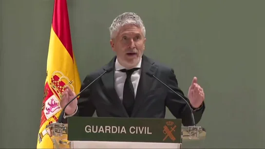 Las evasivas de Marlaska sobre el Alvia: no responde e impide una entrevista a un Guardia Civil Las evasivas de Marlaska sobre el Alvia: no responde e impide una entrevista a un Guardia Civil