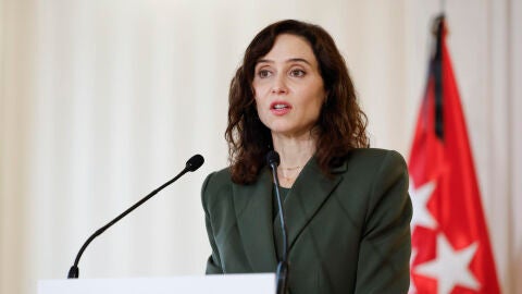 Tertulia: La ley del silencio