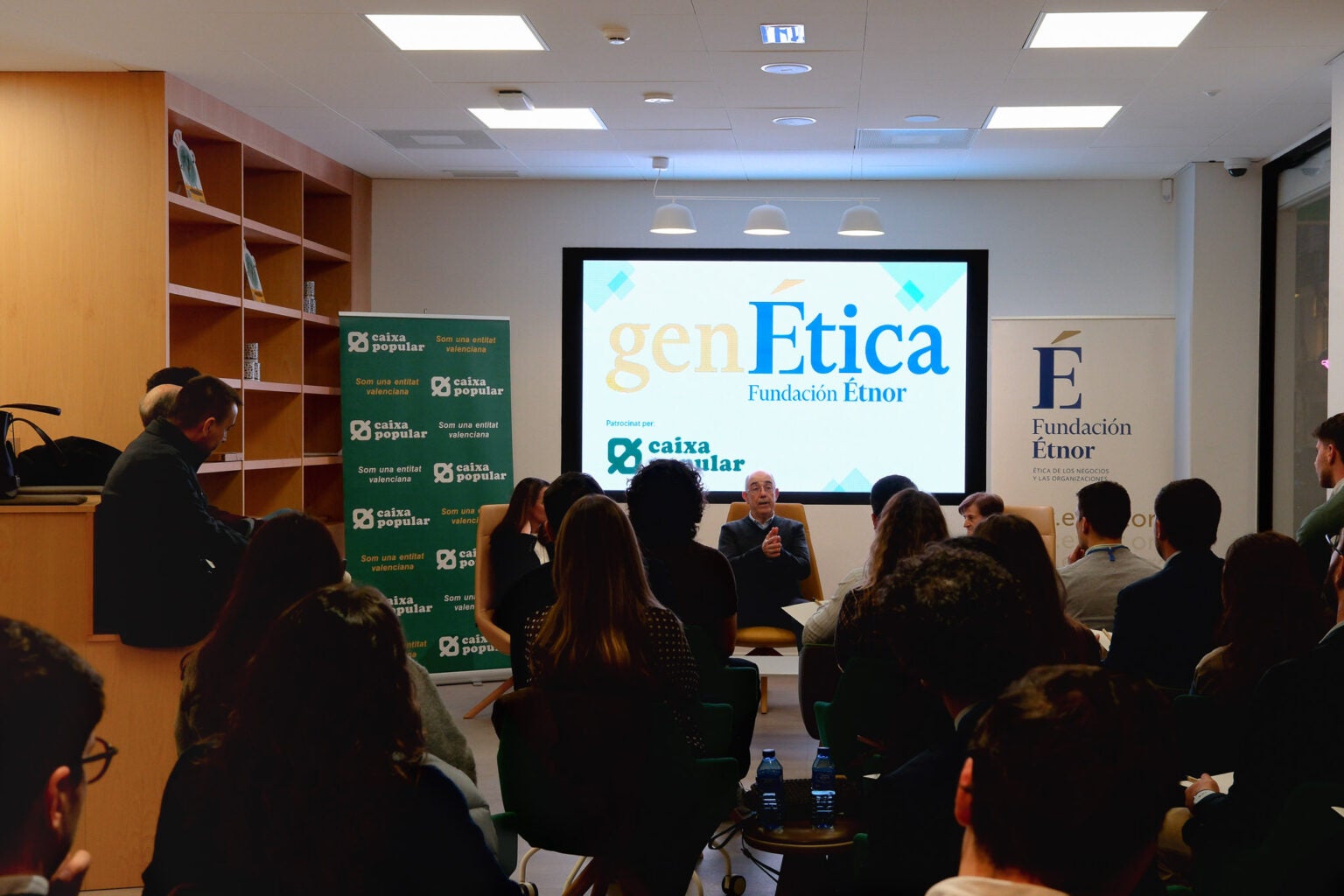 Caixa Popular col·labora en el naixement de genÉtica, el nou espai jove de la Fundació Étnor Caixa Popular col·labora en el naixement de genÉtica, el nou espai jove de la Fundació Étnor