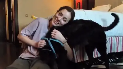 Captura de pantalla del vídeo @PartidoPACMA Captura de pantalla del vídeo @PartidoPACMA