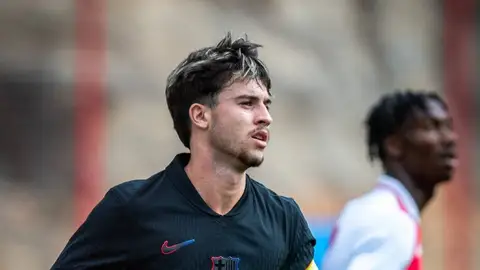 Hugo Alba, con la camiseta del Barça. Hugo Alba, con la camiseta del Barça.