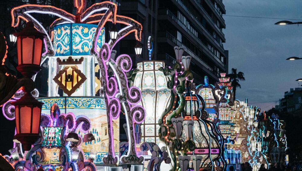 Desfile de gaitas (Fiestas de la Magdalena)