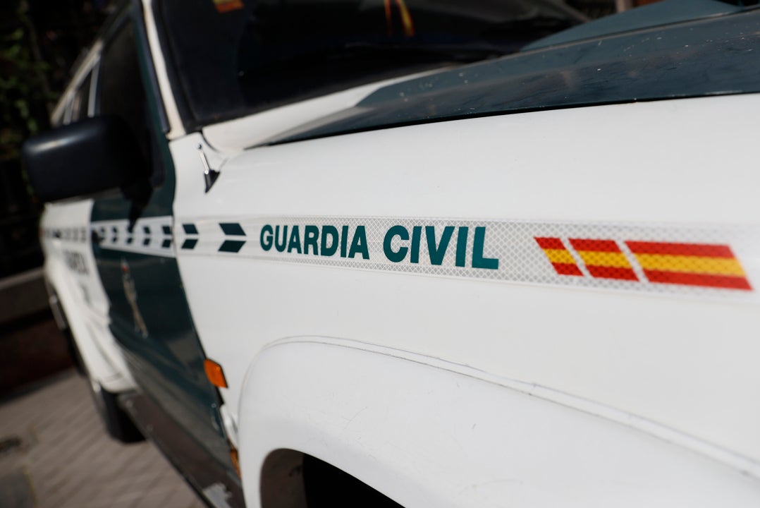 Coche de la Guardia Civil en una imagen de archivo Coche de la Guardia Civil en una imagen de archivo