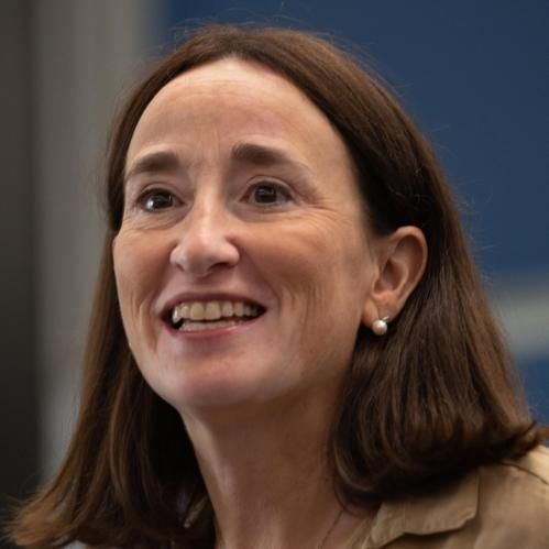 Charo Sádaba: “Estar bien informado cuesta esfuerzo, tiempo y dinero” Charo Sádaba: “Estar bien informado cuesta esfuerzo, tiempo y dinero”