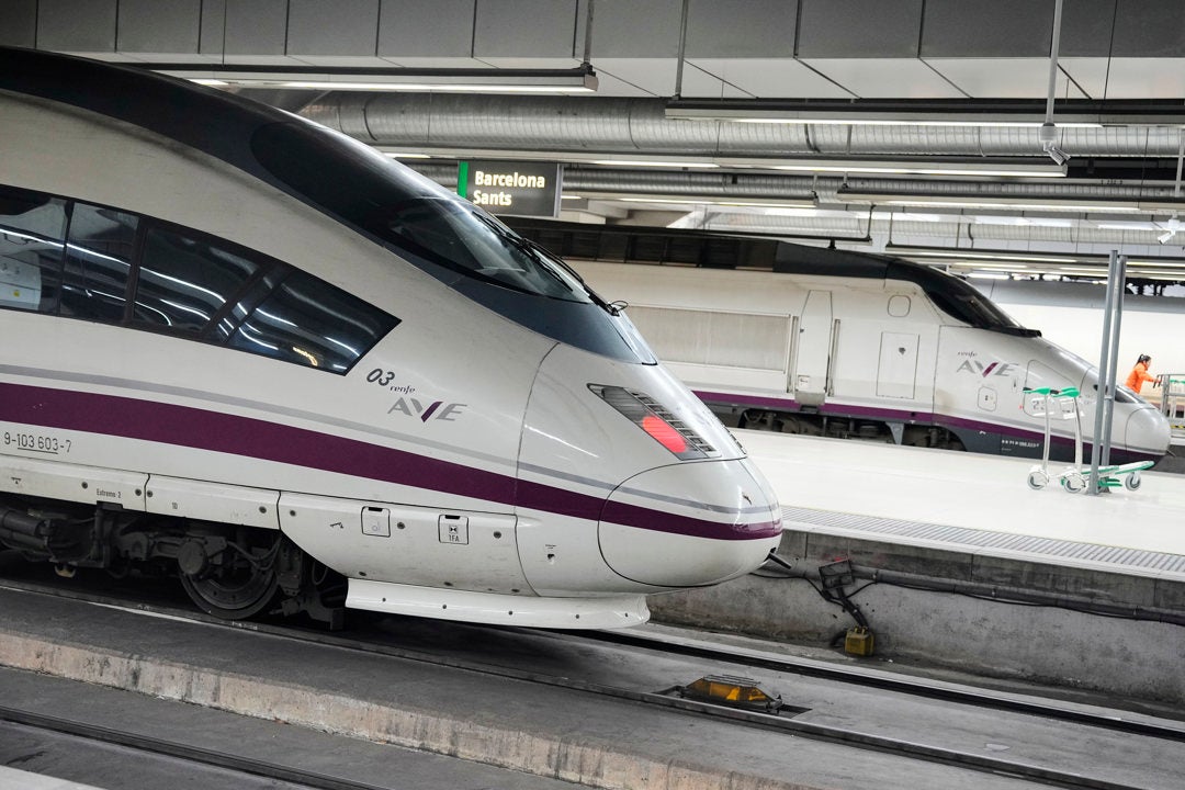 Los sindicatos de Renfe y Adif reclaman más personal para garantizar las buenas labores de mantenimiento: "Hay que incrementar la seguridad"