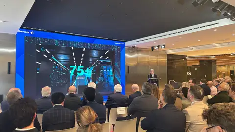 Aragón colaborará para cubrir la falta de mano de obra TECNARA ha organizado una jornada en el Espacio Xplora de Ibercaja para afrontar el futuro tecnológico de Aragón