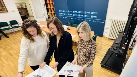 La Diputación de Palencia presenta su programación cultural en la Red de Bibliotecas que ofrecerá 60 actividades en 22 localidades .