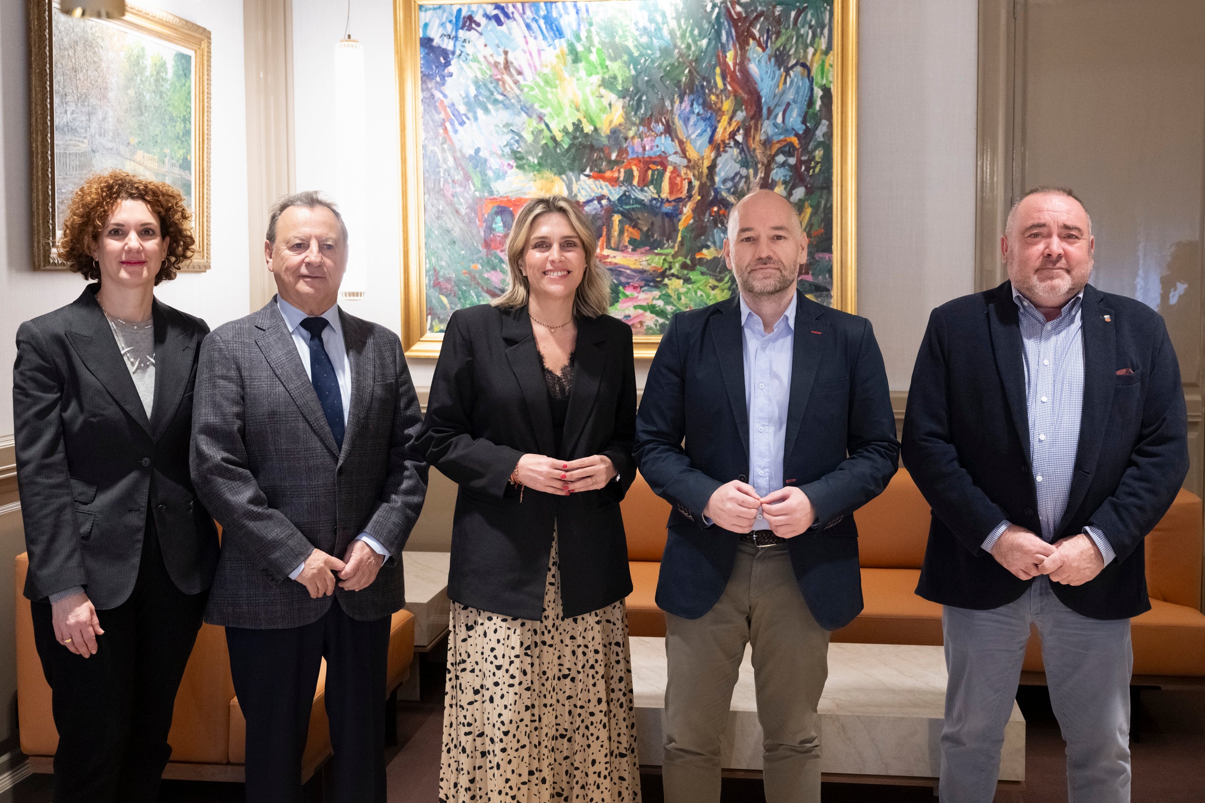 La Diputación exige al Gobierno un mayor apoyo a la cerámica ante el nuevo marco ambiental europeo La Diputación exige al Gobierno un mayor apoyo a la cerámica ante el nuevo marco ambiental europeo