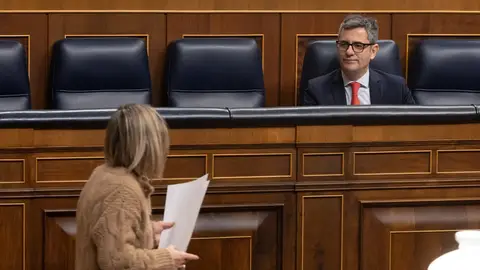 El ministro de la Presidencia, Félix Bolaños, durante la intervención de la diputada del Grupo Vasco, Idoia Sagastizabal El ministro de la Presidencia, Félix Bolaños, durante la intervención de la diputada del Grupo Vasco, Idoia Sagastizabal