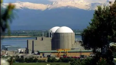 El CSN prevé emitir este verano su informe sobre la posible prórroga de la central nuclear de Almaraz El CSN prevé emitir este verano su informe sobre la posible prórroga de la central nuclear de Almaraz