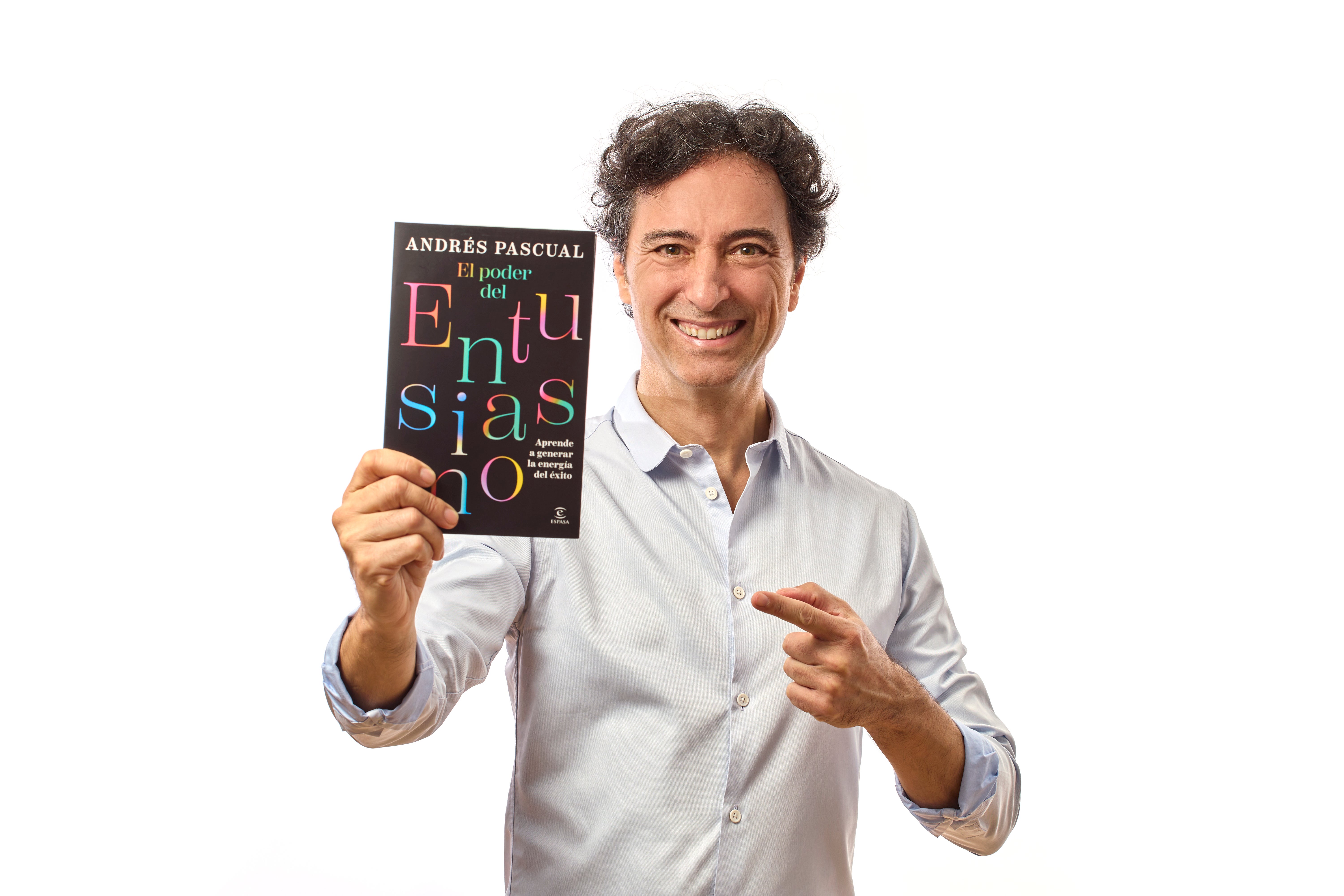 Andrés Pascual: “El entusiasmo no es magia, es una actitud que se puede entrenar” Andrés Pascual: “El entusiasmo no es magia, es una actitud que se puede entrenar”