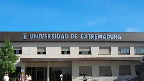 El Consejo de Gobierno aprueba el reglamento del Sistema Interno de Información del Plan Antifraude de la UEx El Consejo de Gobierno aprueba el reglamento del Sistema Interno de Información del Plan Antifraude de la UEx