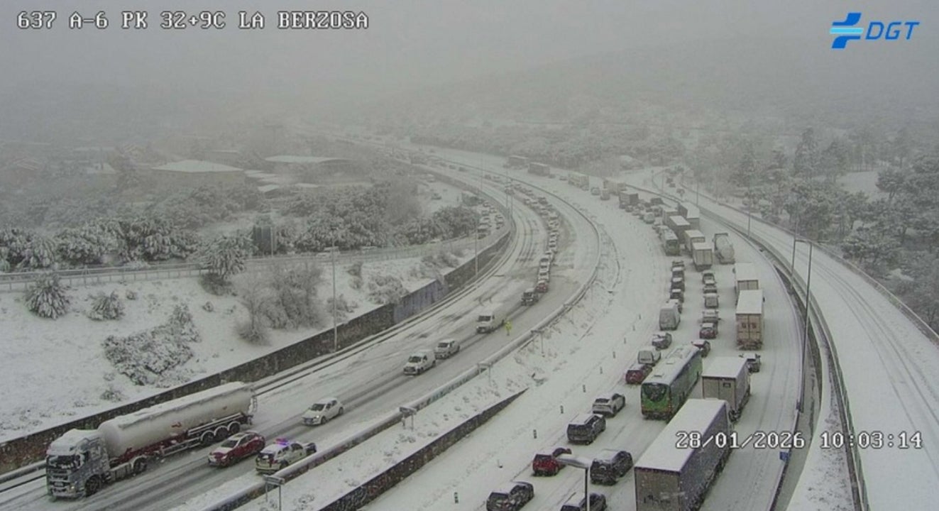 El mapa de la DGT con las carreteras cortadas por la nieve en toda España El mapa de la DGT con las carreteras cortadas por la nieve en toda España