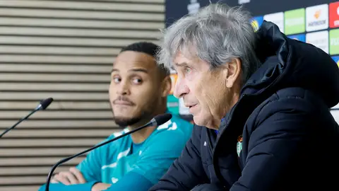 Natan y Manuel Pellegrini. Natan y Manuel Pellegrini.